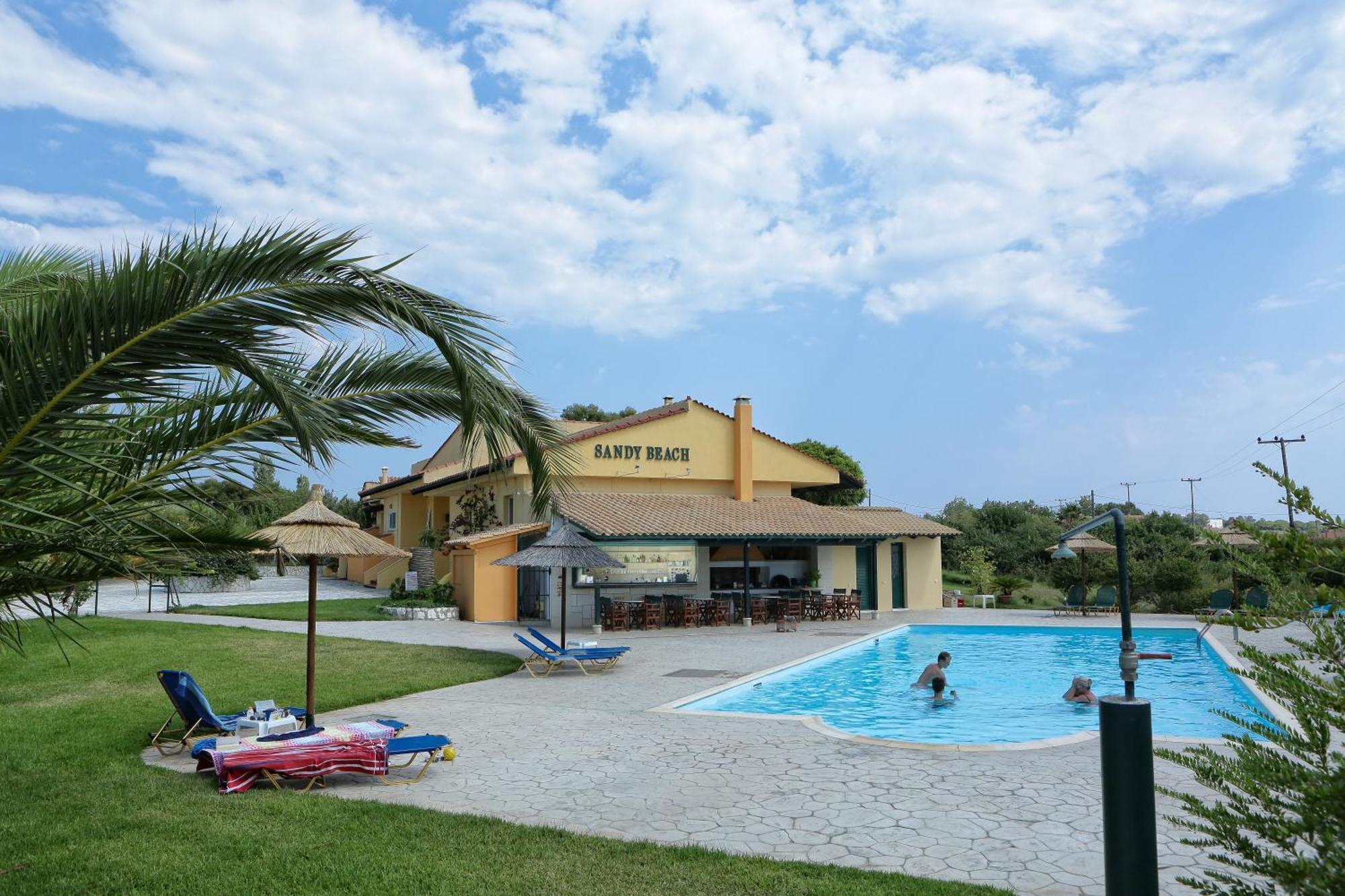Sandy Beach Villas And Apartments Свороната Екстер'єр фото